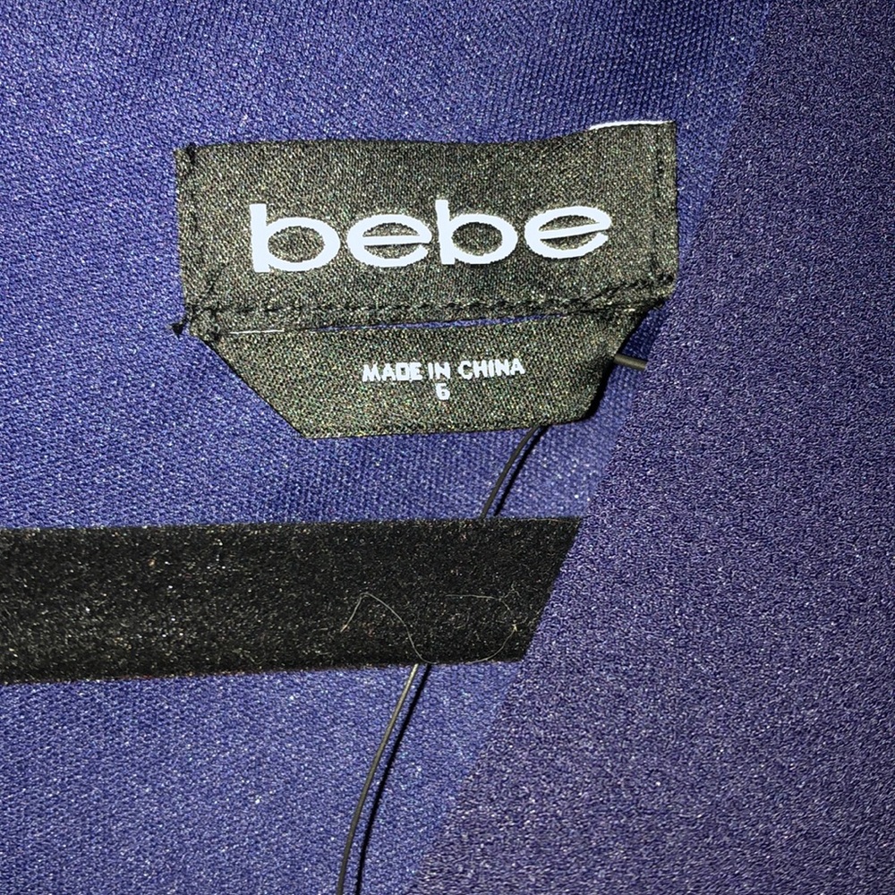 NWT bebe Plunge Neck Seamed Dress - Picture 5 of 8